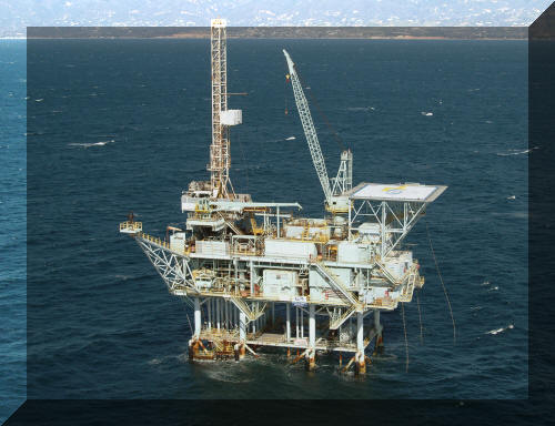 Image: Offshore California:  Henry  Production Platform